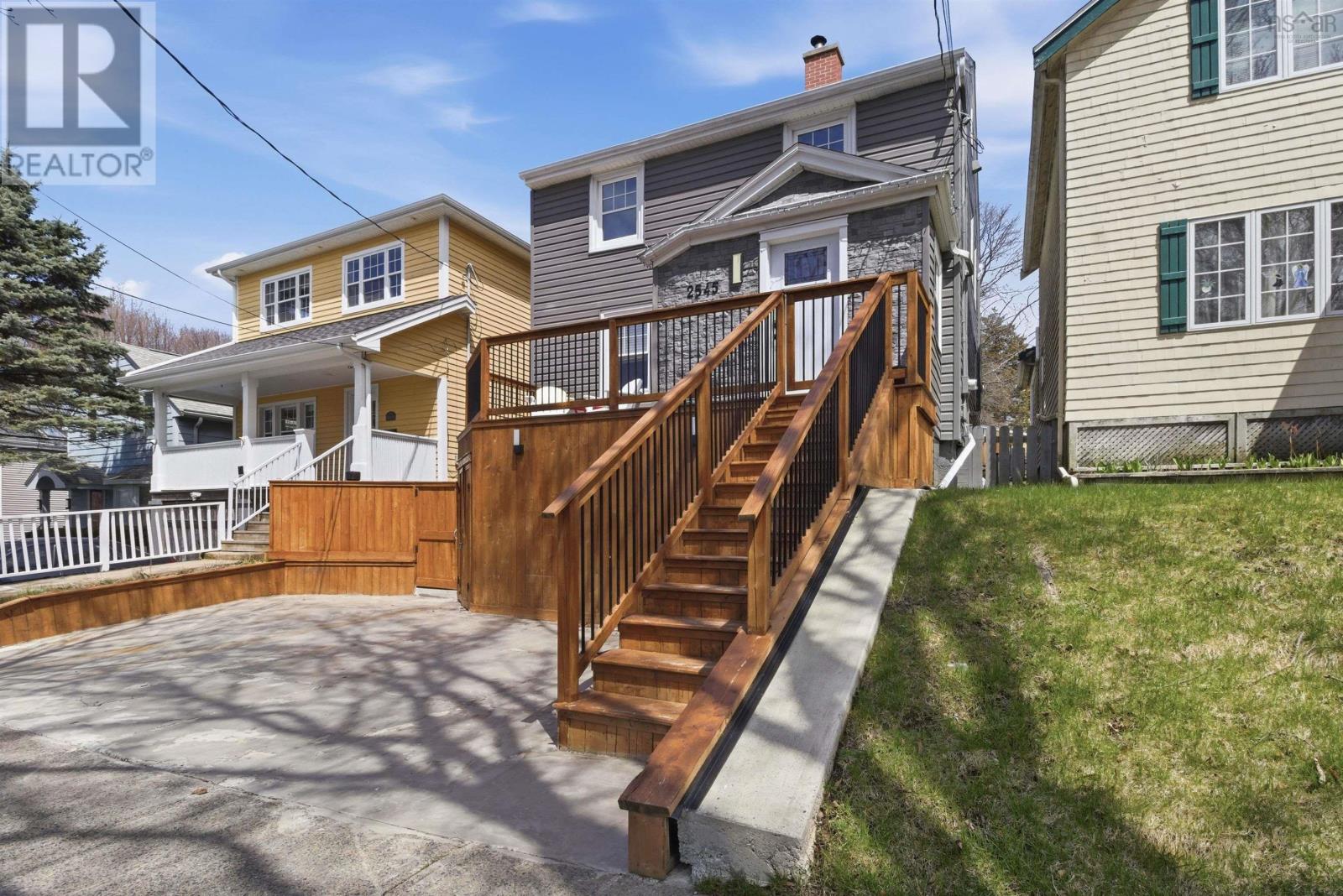 Property 3 of 50 of 2545 Sherwood Street