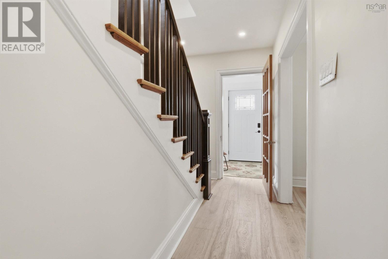 2545 Sherwood Street - 6