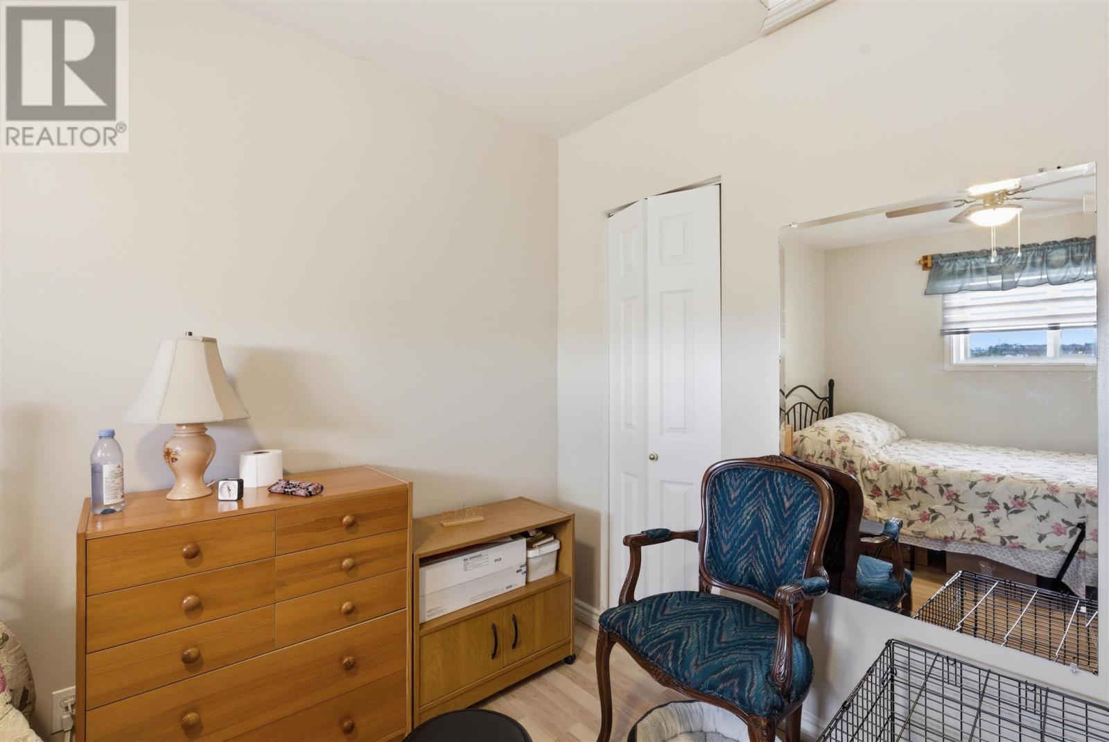 12 Robertson RD - 20