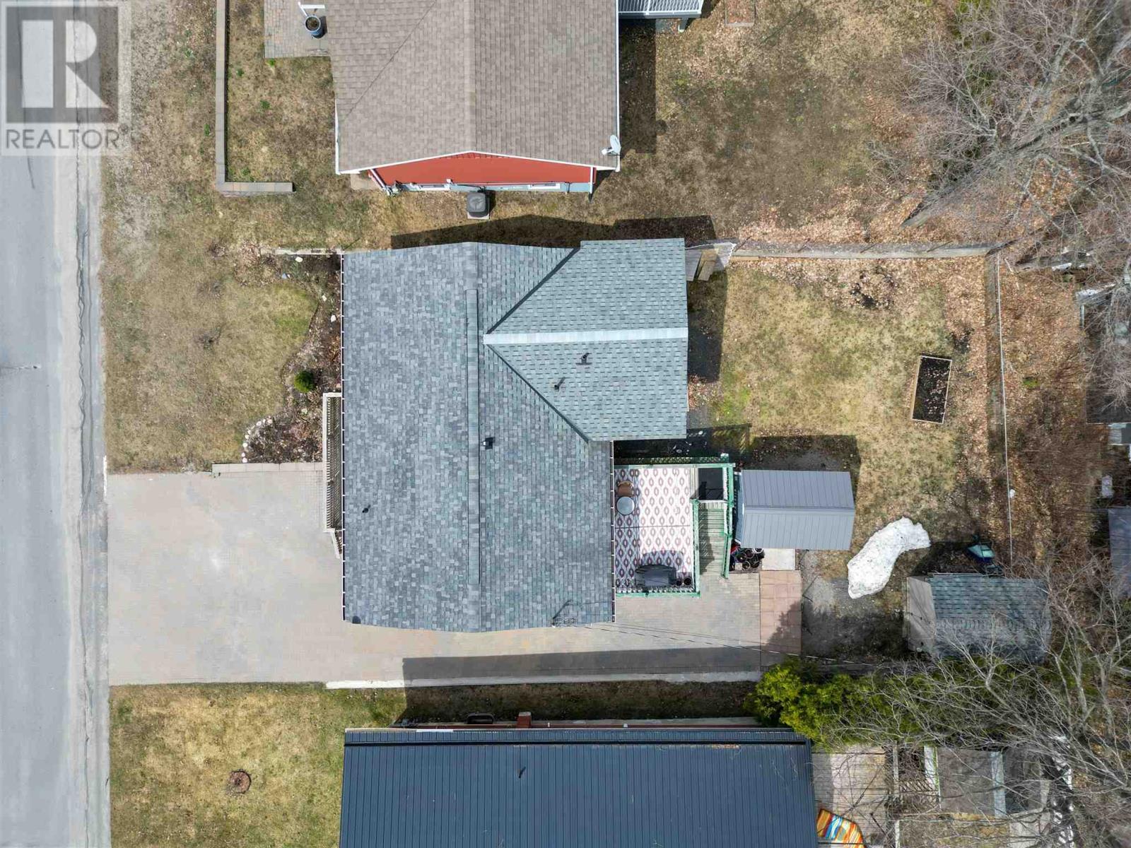 12 Robertson RD - 5