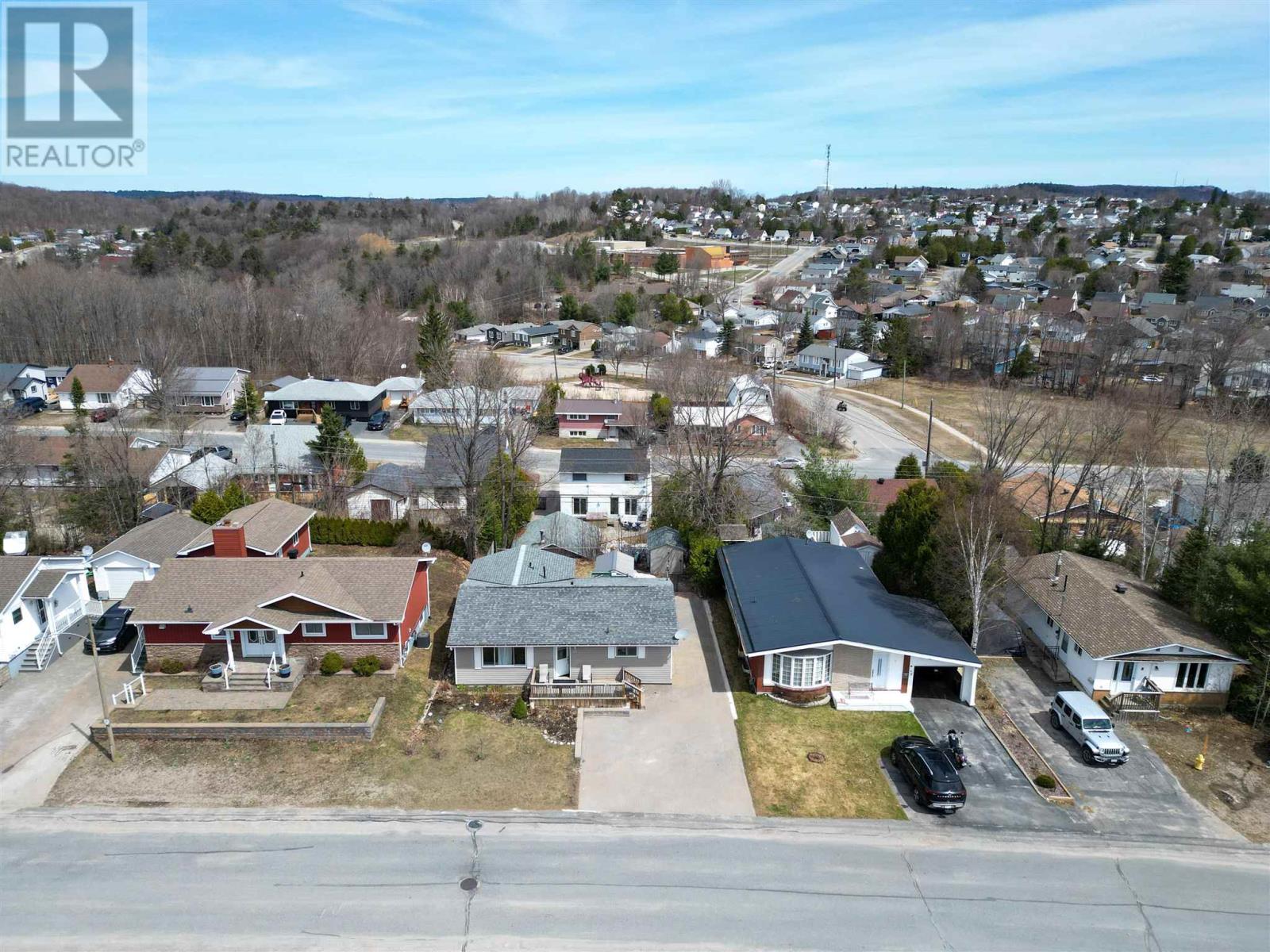 12 Robertson RD - 3