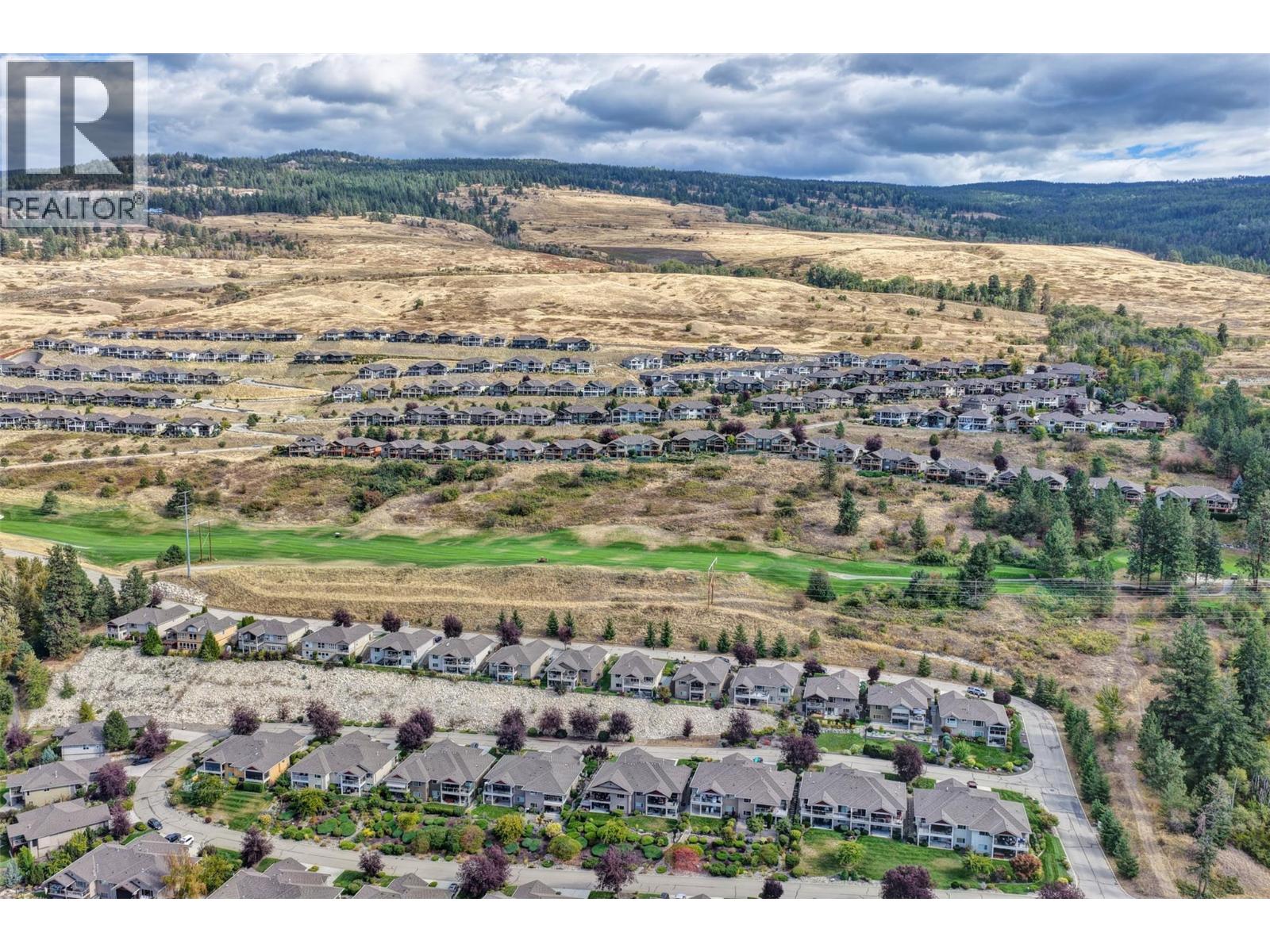 3516 Camelback Drive, Kelowna