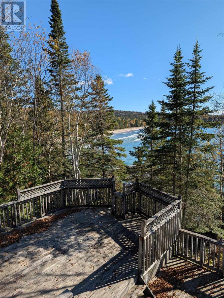 27B Long Beach RD, Wawa, Ontario, P0S1K0 — Photo 13