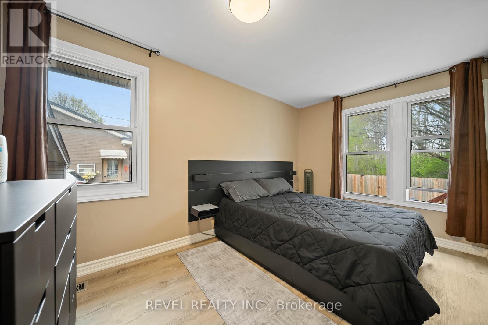 73 QUEENSTON CRESCENT - 17