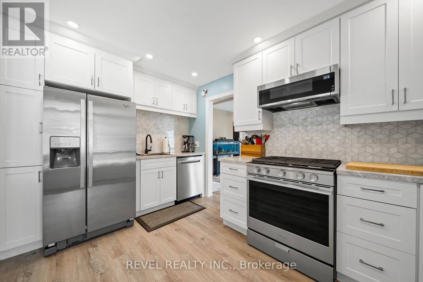 73 QUEENSTON CRESCENT - 5