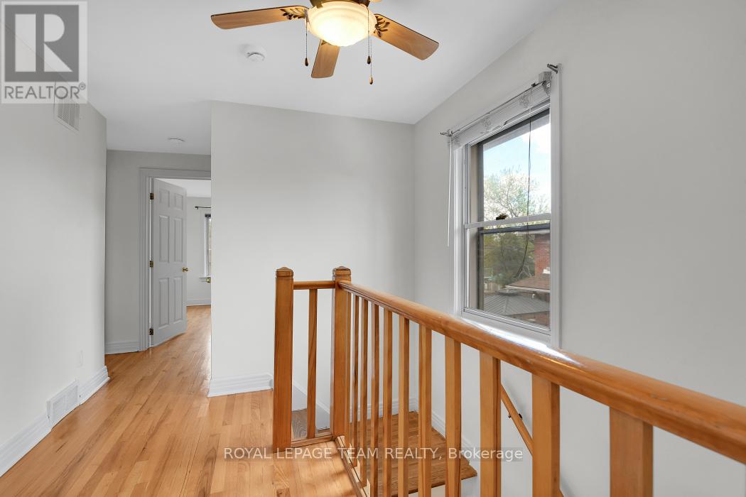 1104 APOLYDOR AVENUE - 16