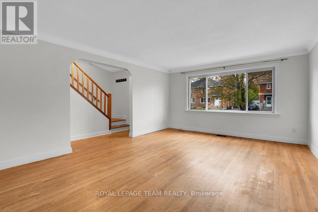 1104 APOLYDOR AVENUE - 7