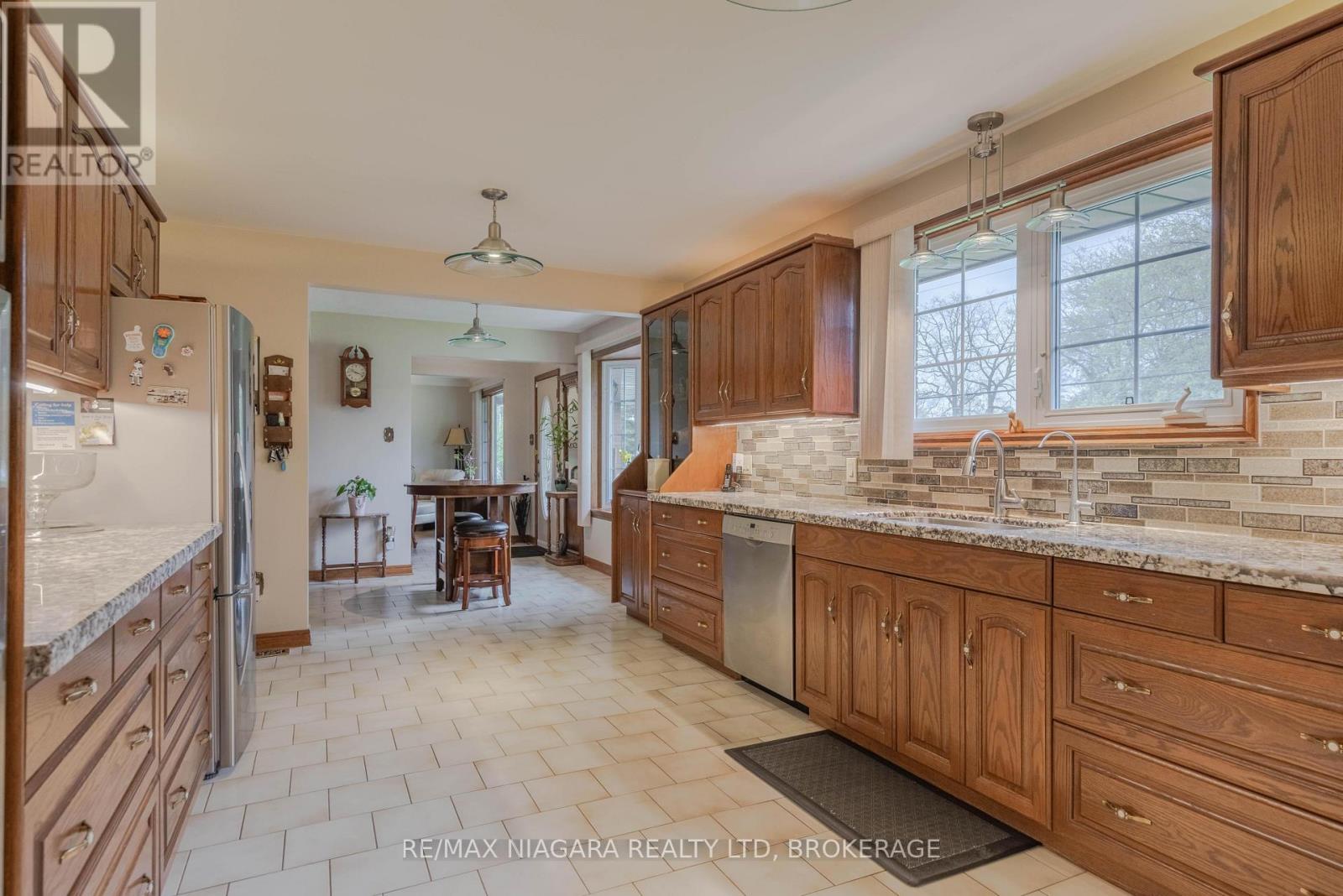 4535 DORCHESTER ROAD - 12