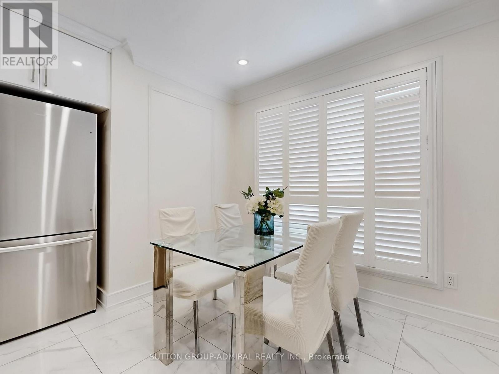 #2 296 TORRESDALE AVENUE - 6