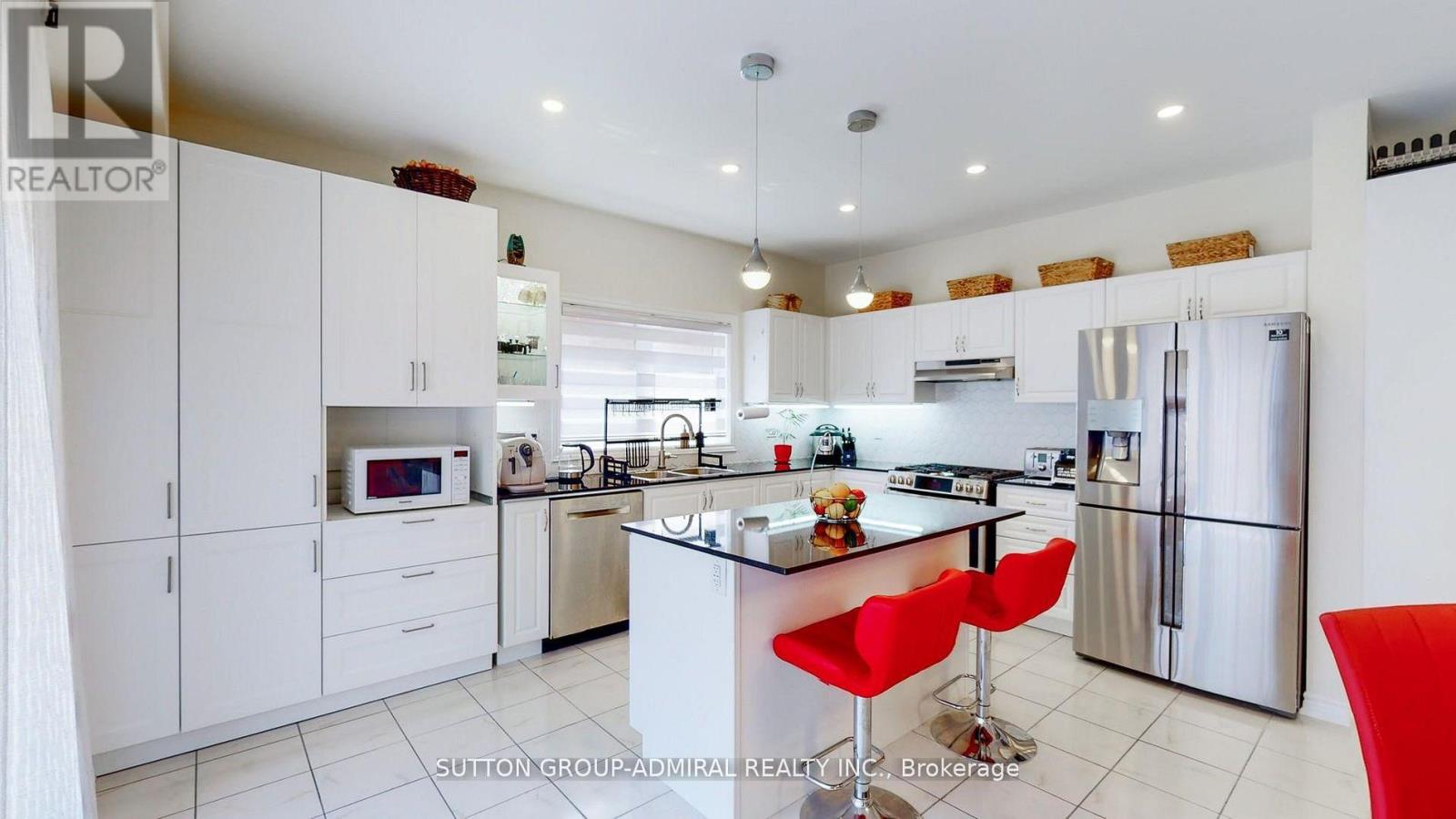 3 CYPRESS POINT STREET - 4