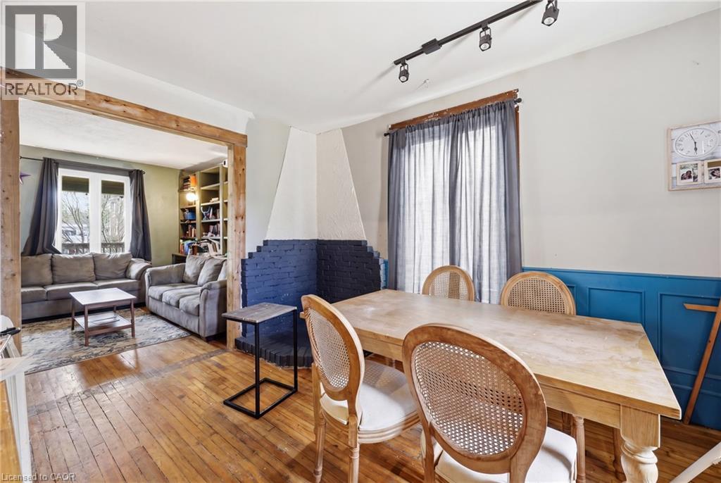 54 EVAN Street - 9