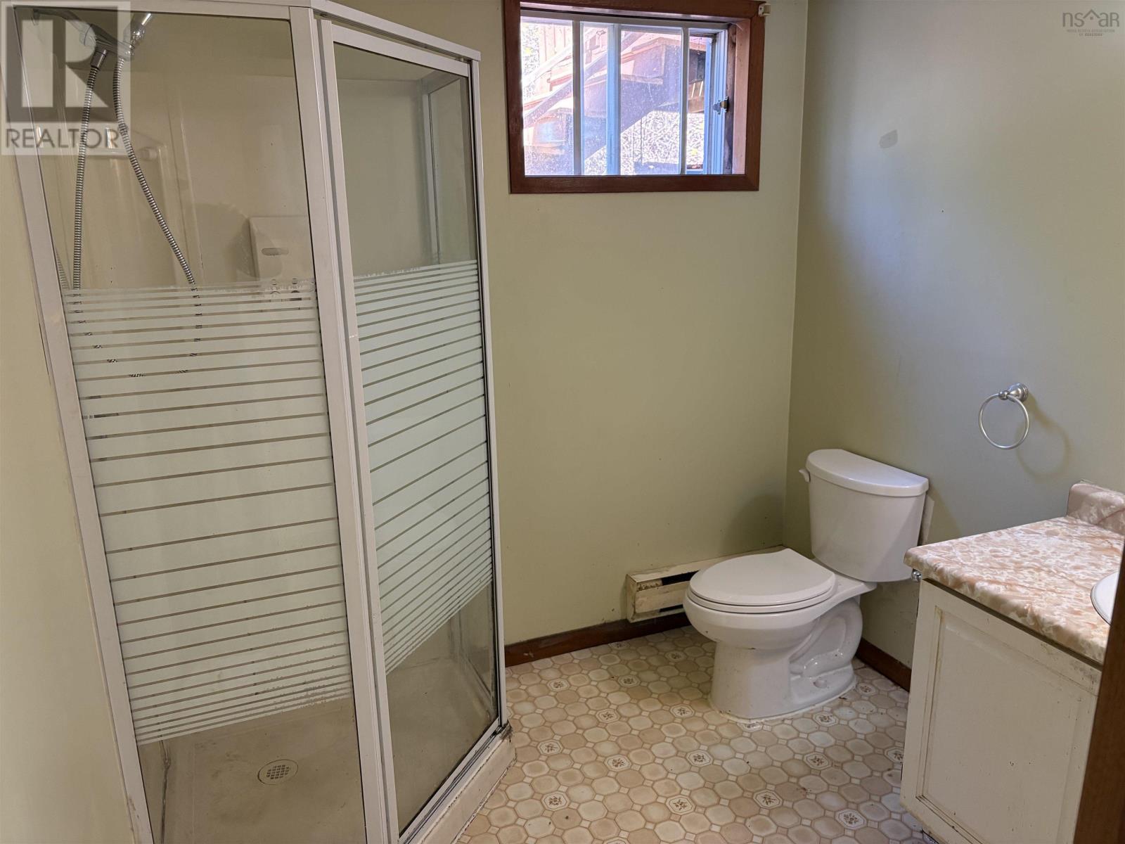 Property 21 of 24 of 2 Wildwood Boulevard