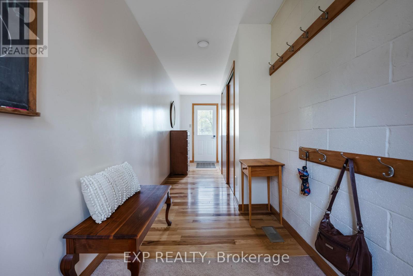5 BEECHNUT STREET - 13