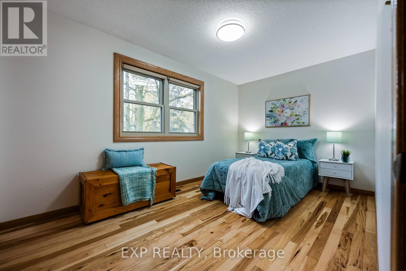 5 BEECHNUT STREET - 21