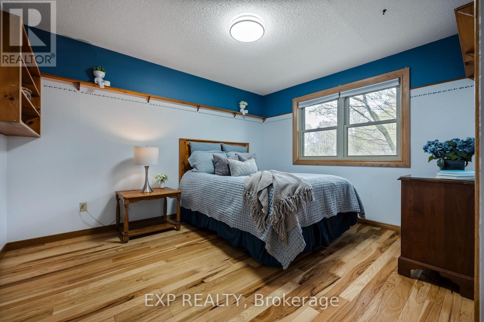 5 BEECHNUT STREET - 22