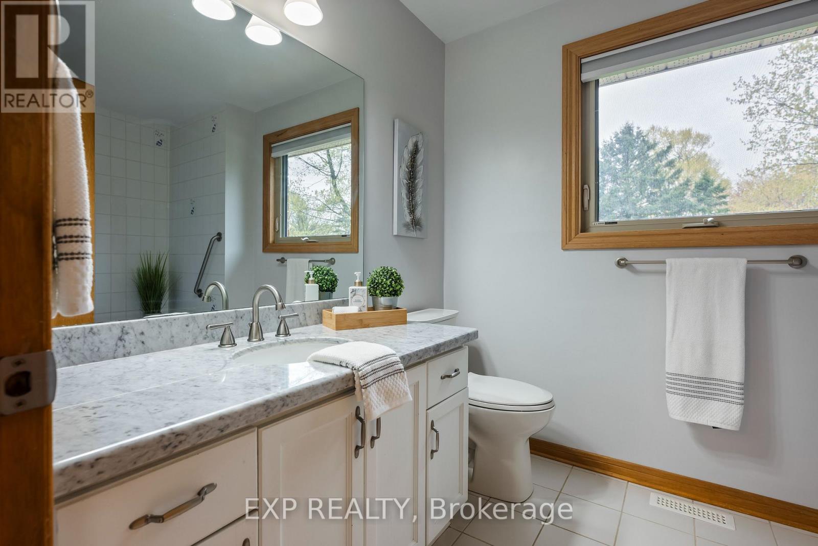 5 BEECHNUT STREET - 27