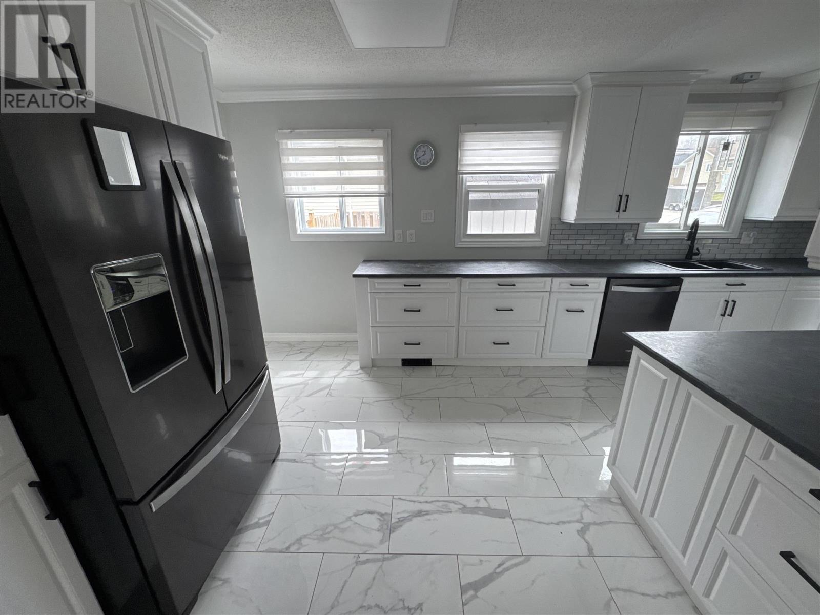 5 McLaren CRES, Elliot Lake, Ontario, P5A3M6 — Photo 8
