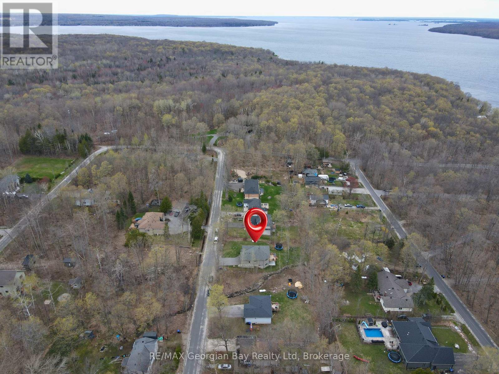 73 POLISH AVENUE - 38