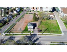 470 Acadie Avenue, photo 3