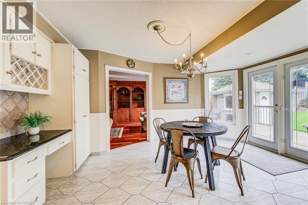 48 LENNOX Crescent - 15