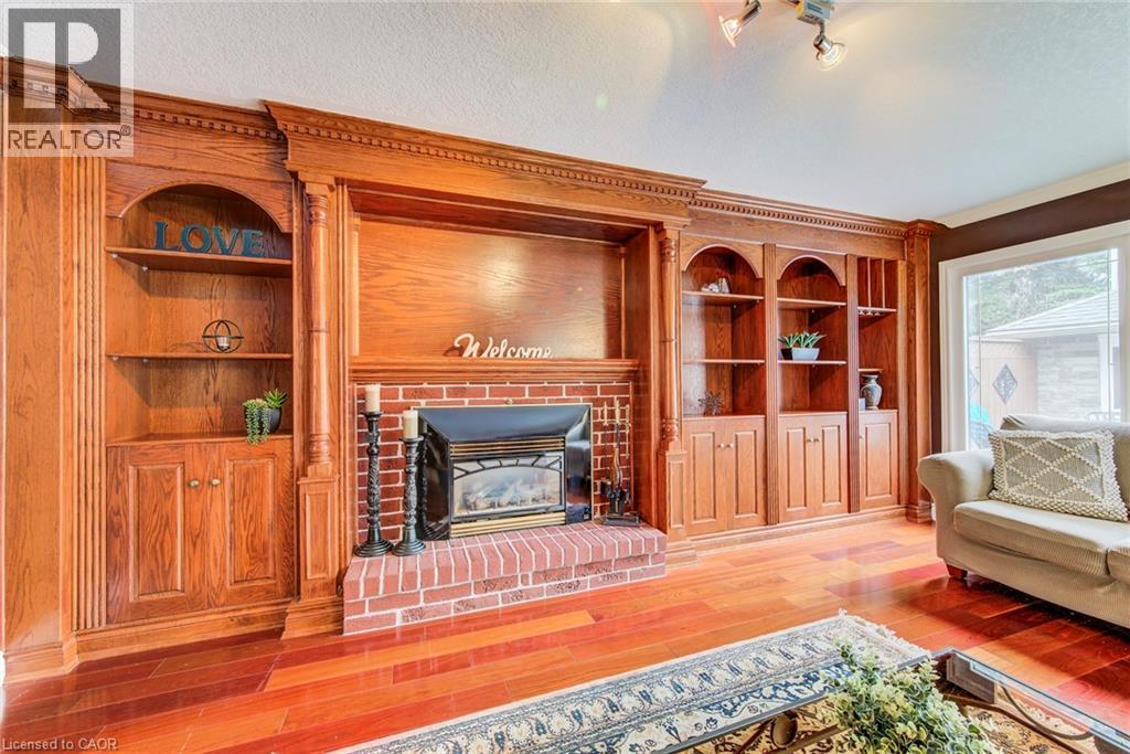 48 LENNOX Crescent - 12