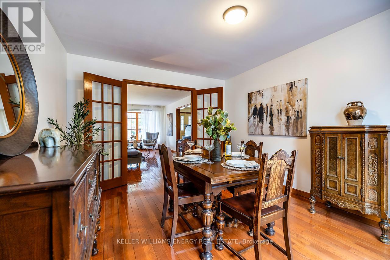 565 PRESTWICK DRIVE - 9