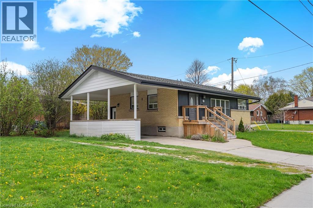 216 STEVENSON Street N - 36