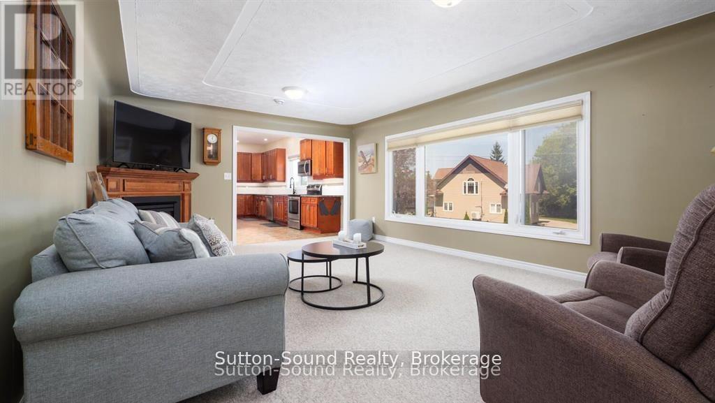 68 SAUBLE FALLS ROAD - 14