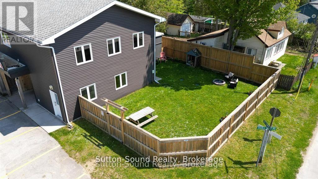 68 SAUBLE FALLS ROAD - 21
