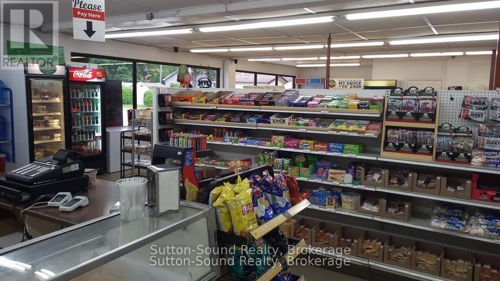 68 SAUBLE FALLS ROAD - 31