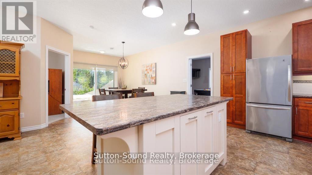 68 SAUBLE FALLS ROAD - 9