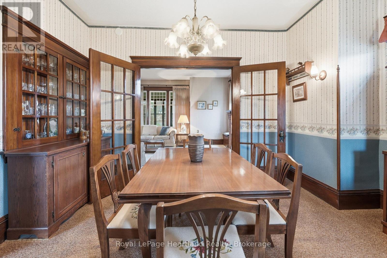 138 ST. DAVID STREET - 12