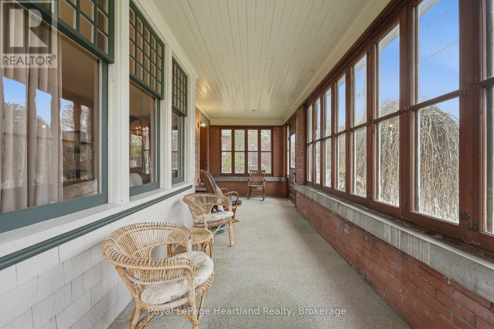 138 ST. DAVID STREET - 18
