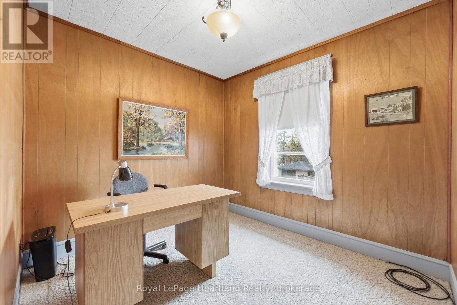 138 ST. DAVID STREET - 21