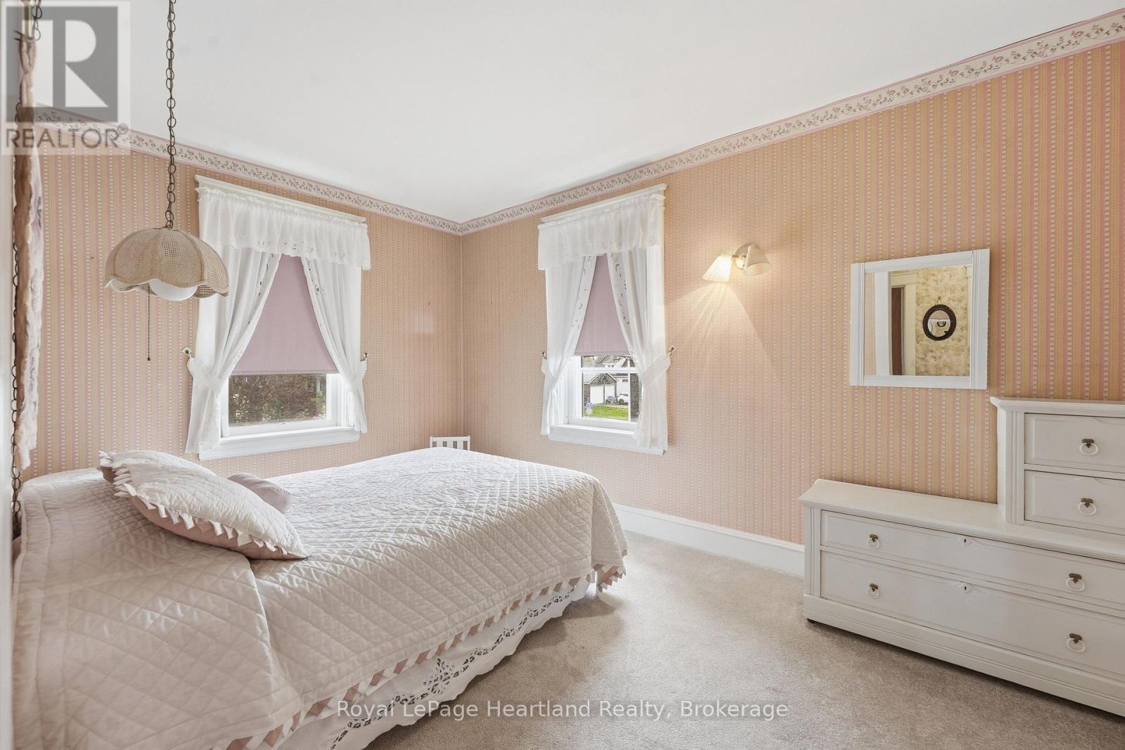 138 ST. DAVID STREET - 31