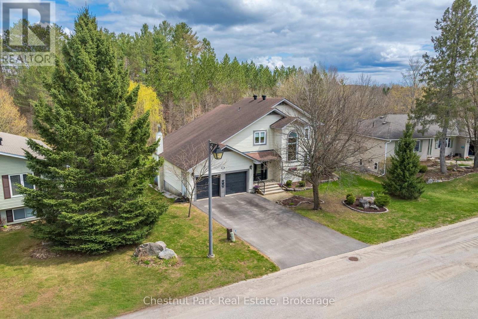 22 GLENWOOD DRIVE - 43