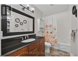 196 Lightbourne Avenue, Stratford, ON N4Z1E1 Photo 21