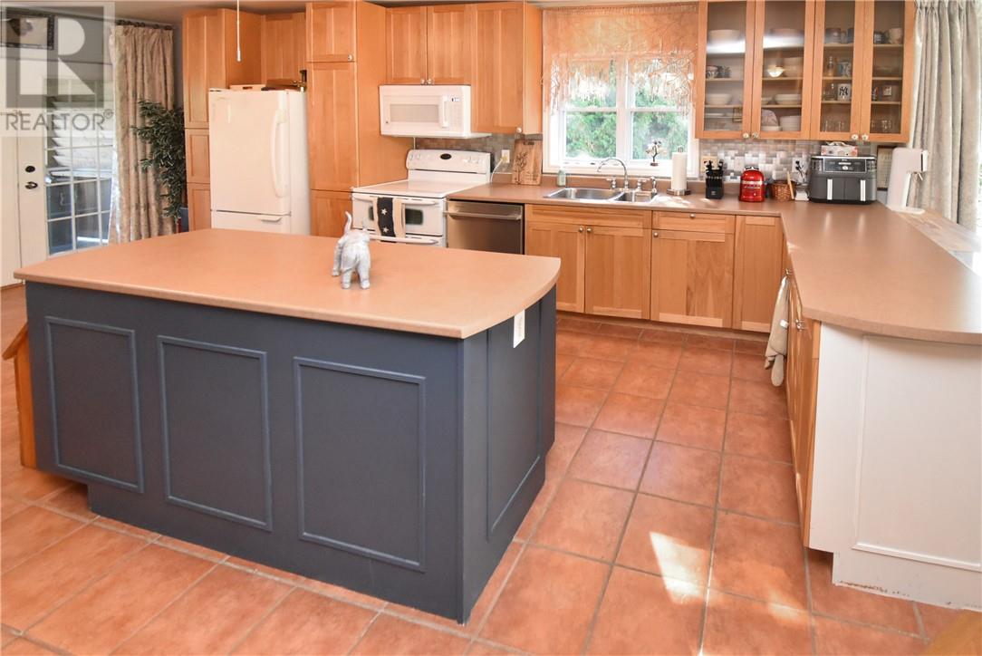 2258 B Highway 540, Little Current, Ontario, P0P1K0 — Photo 60