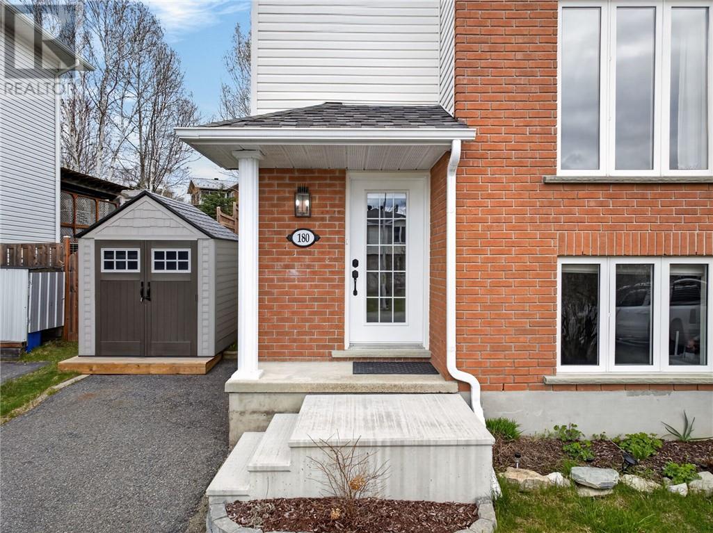 180 Eaglestone Court, Sudbury, Ontario, P3B4K1 — Photo 4