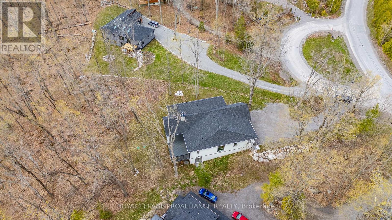 160 SUMCOT DRIVE - 46