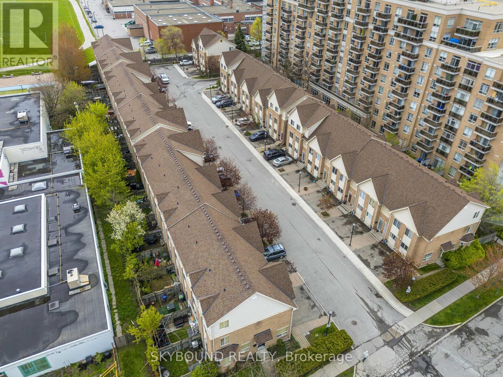 ## 13 25 REPLIN ROAD - 30