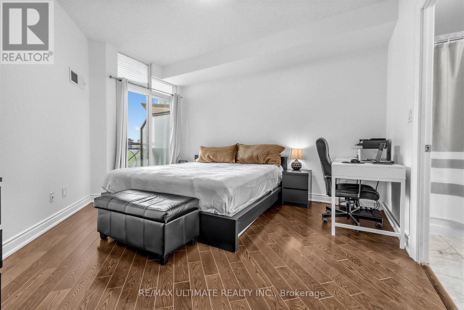 #1003 20 BLOORVIEW PLACE - 9