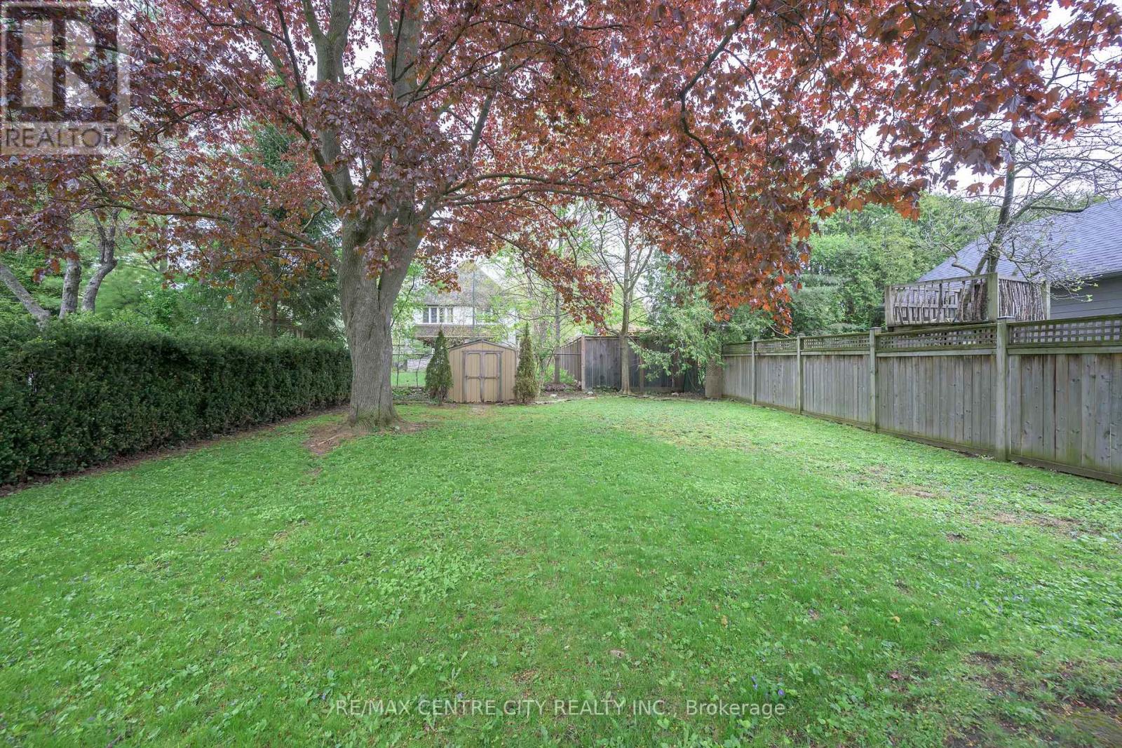 996 WATERLOO STREET - 7