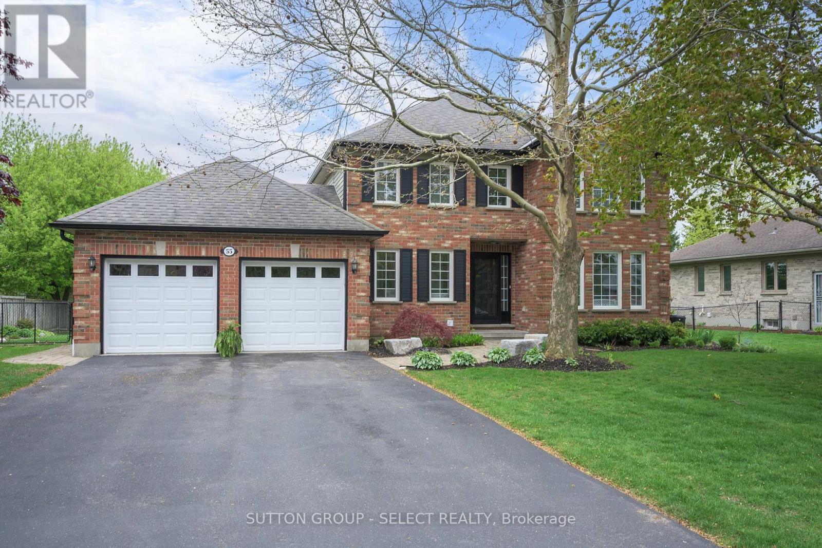 55 HERITAGE DRIVE - Image 2
