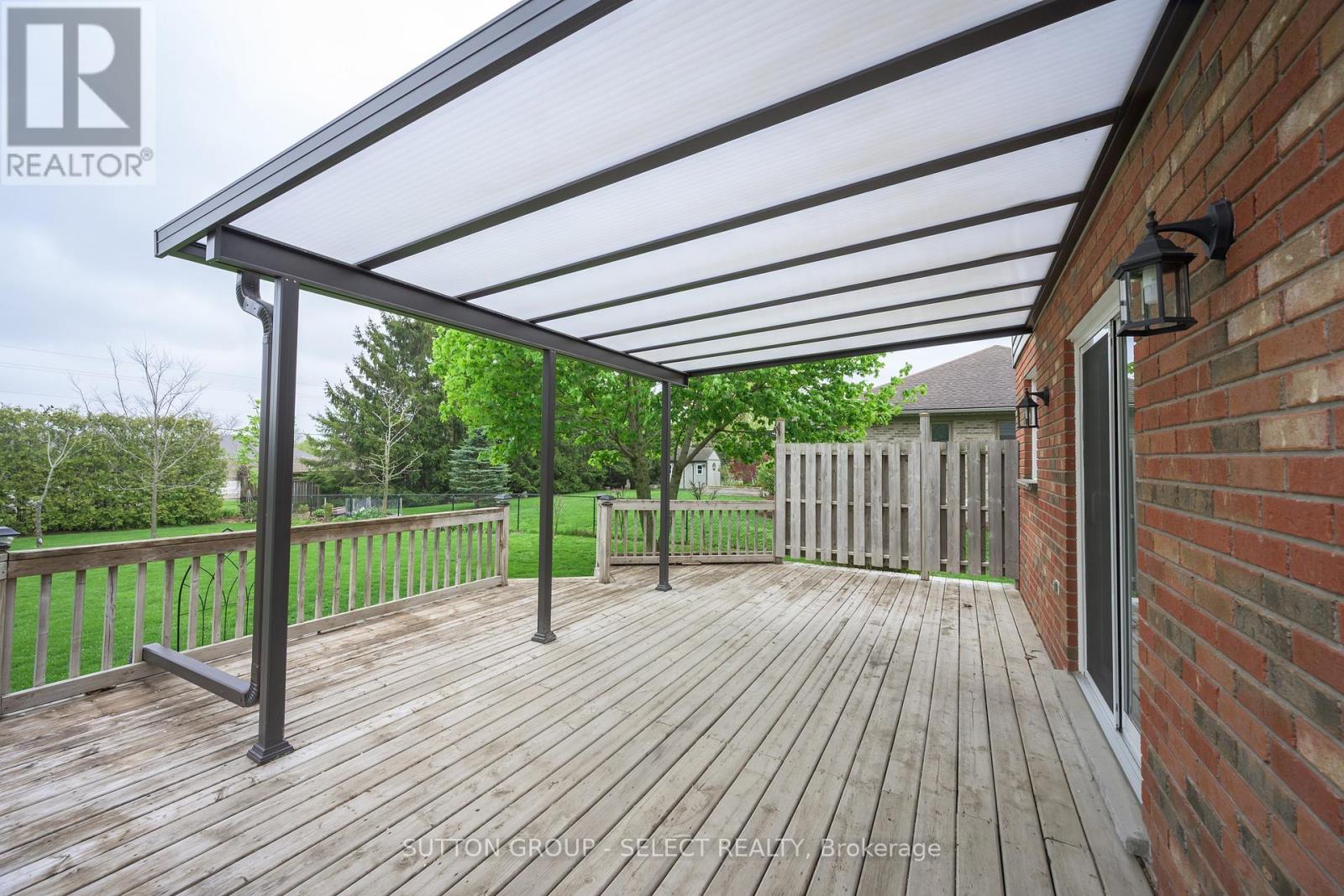 55 HERITAGE DRIVE - 27