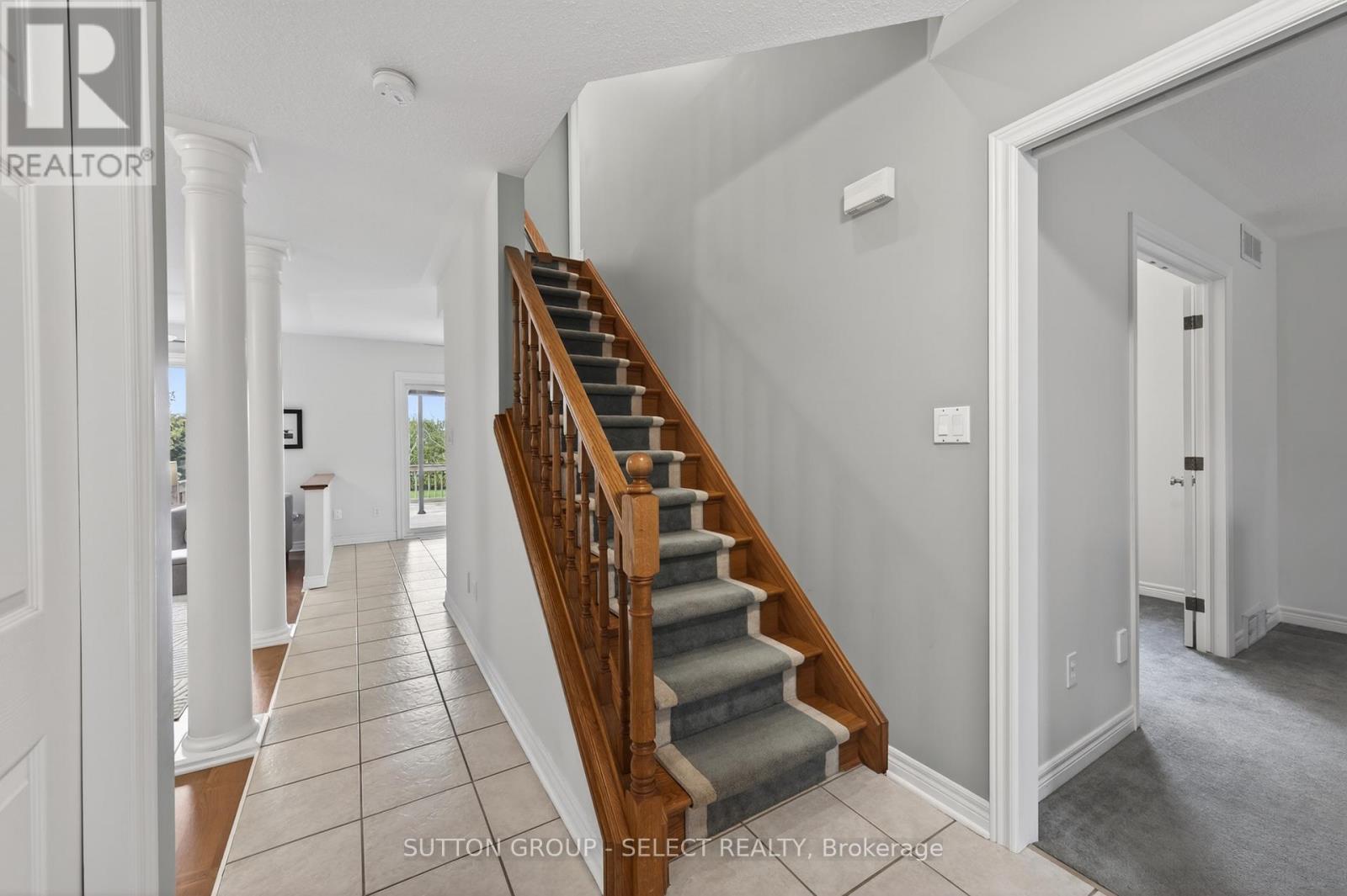 55 HERITAGE DRIVE - Image 3