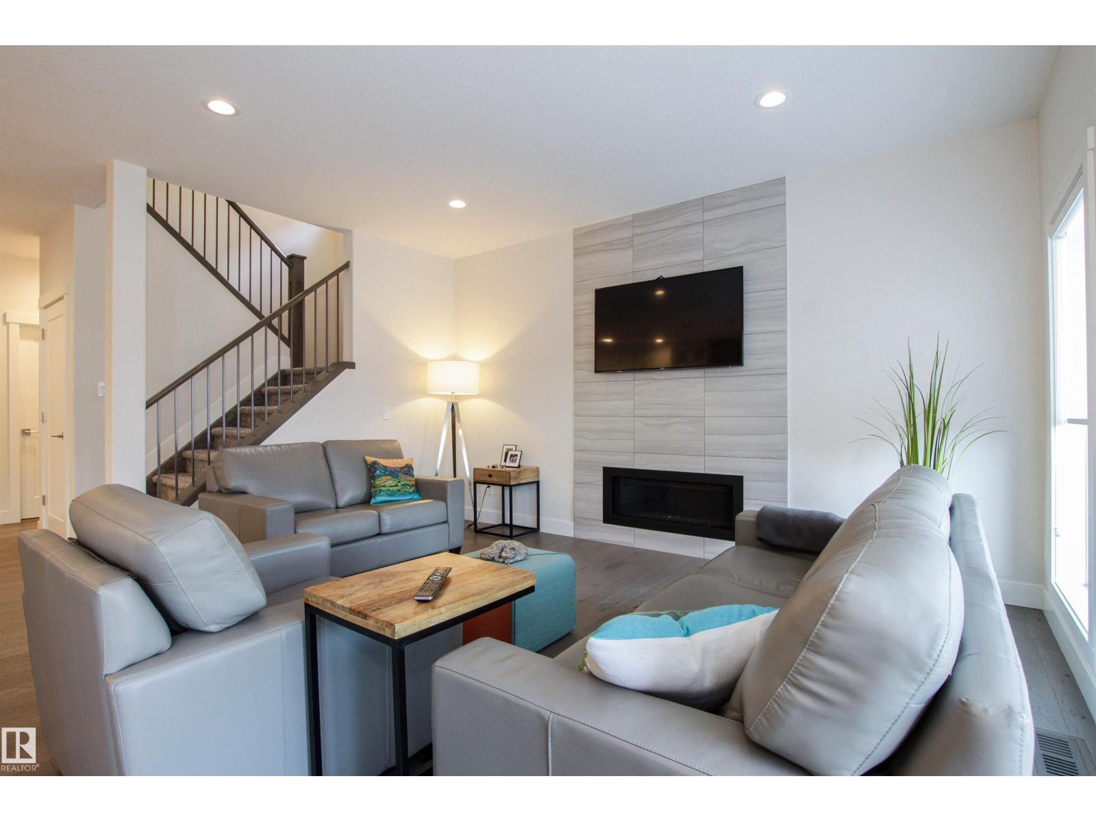 48 AMESBURY WD, Sherwood Park