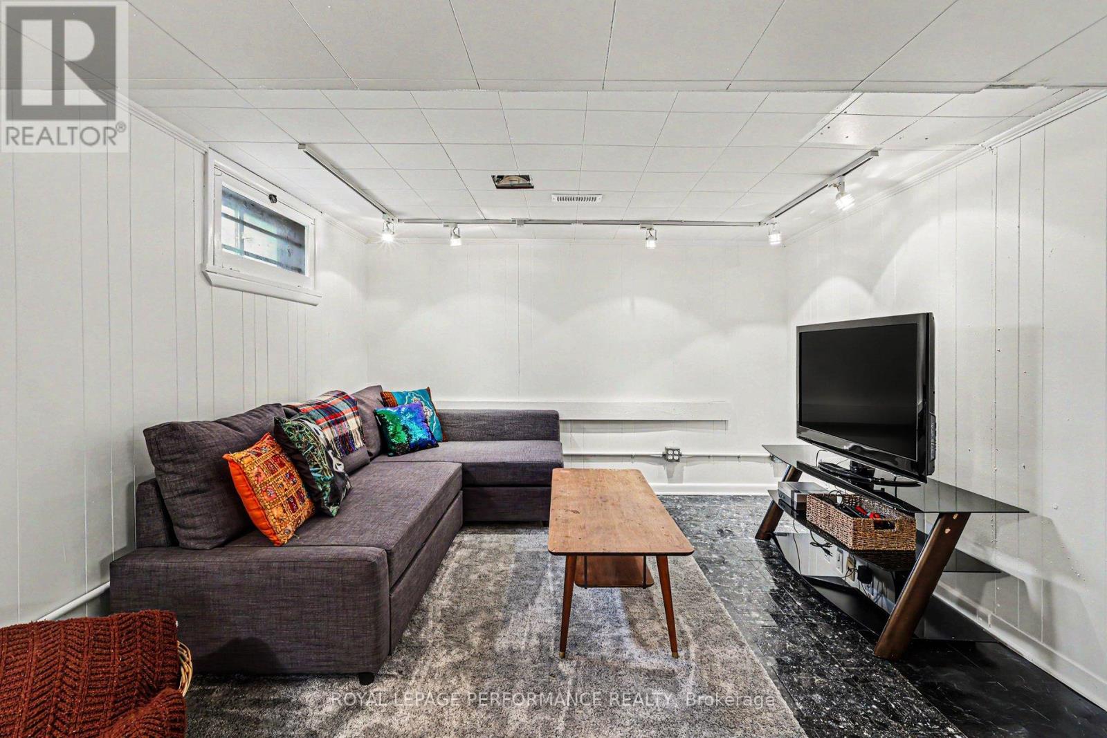5 MARSHALL AVENUE - 20