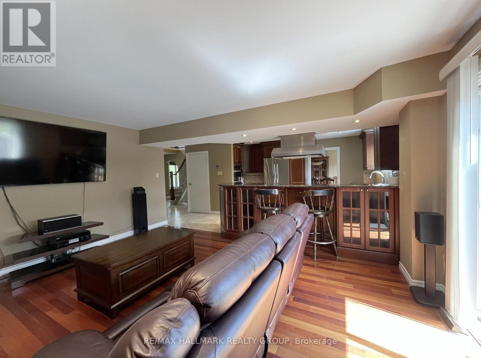 2 INVERNESS AVENUE - 11
