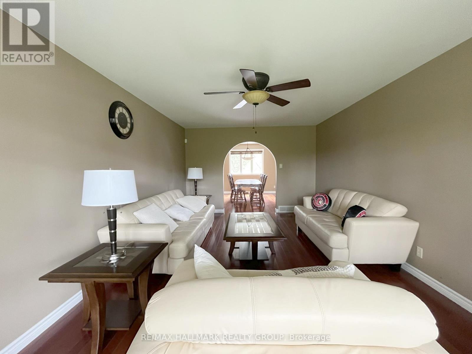 2 INVERNESS AVENUE - 15